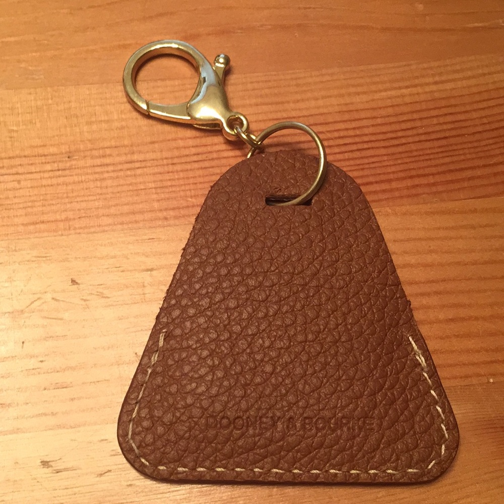 NWOT DOONEY & BOURKE Key chain space for photo
